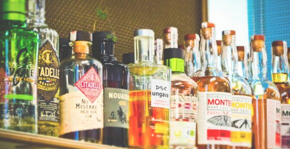 Les Shots Tendance de l’Été à Base d’Alcool de Distillerie Québécoise